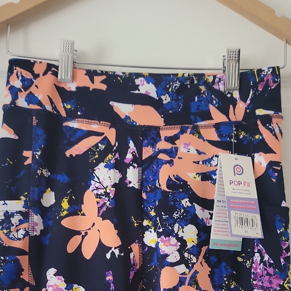 NWT POP Fit Multicolor Leggings Size M - Picture 3 of 11